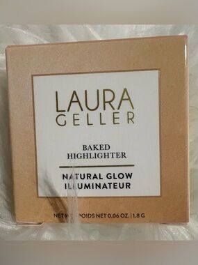 Laura Geller Baked Highlighter in French Vanilla
